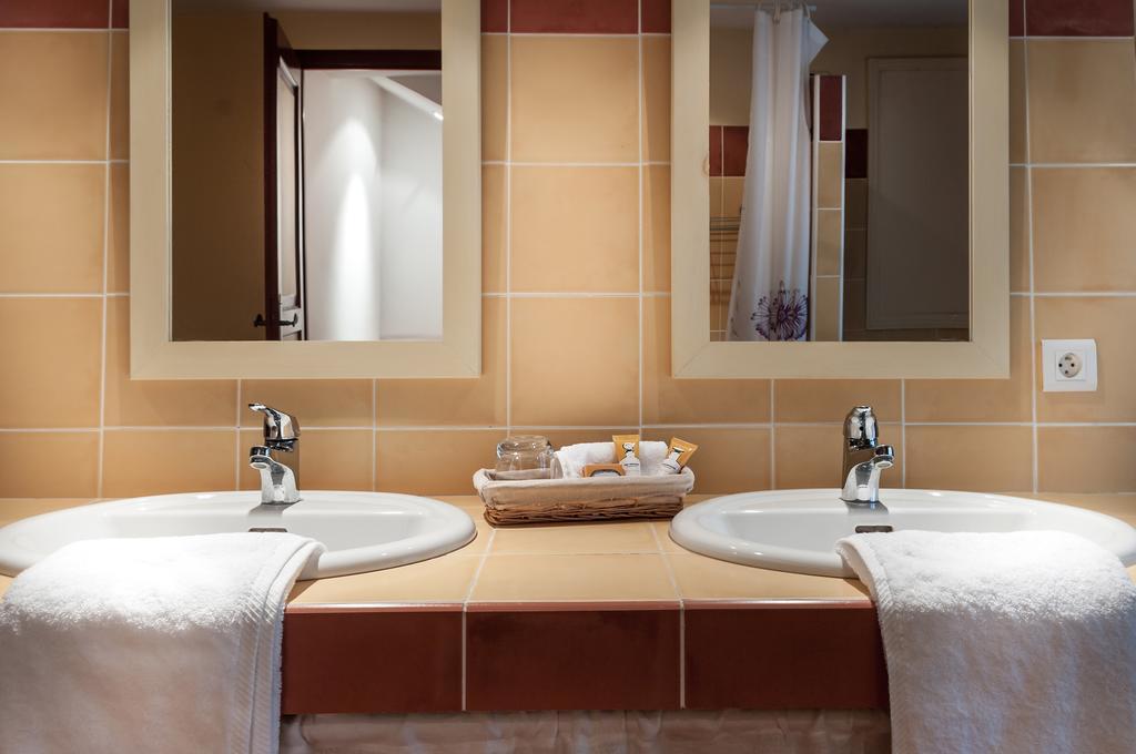 Bed and Breakfast Le Clos Des Canebiers à Grasse Chambre photo